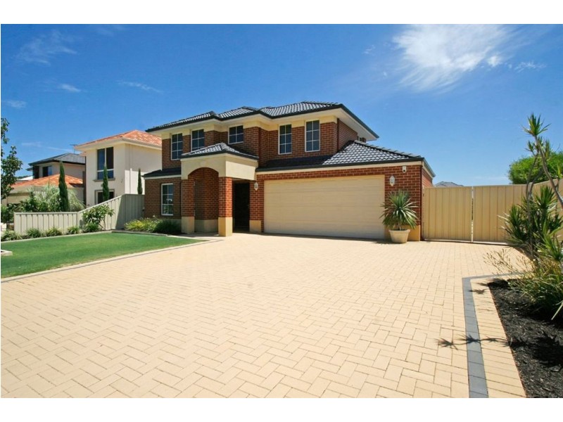 11 Leeuwin Vista, Munster WA 6166