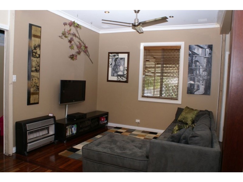 8 Alonso Street, Coolbellup WA 6163