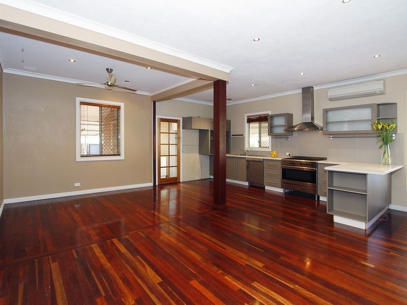 8 Alonso Street, Coolbellup WA 6163
