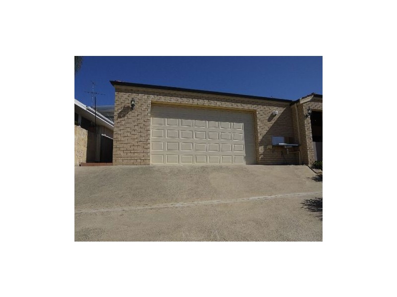 71 Allambi Way, South Yunderup WA 6208