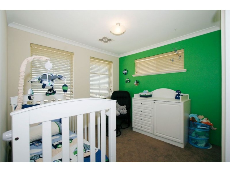 11 Leeuwin Vista, Munster WA 6166