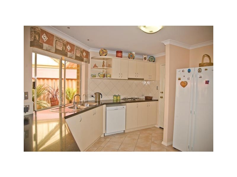 26 Concord Terrace, Atwell WA 6164