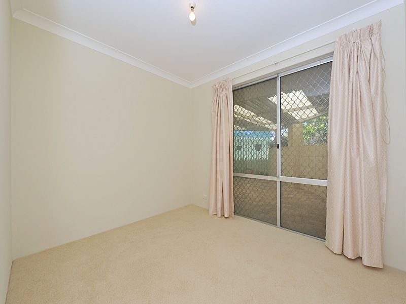 12 Townsend Road, Rockingham WA 6168