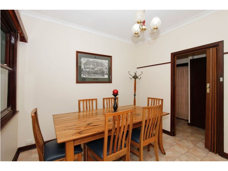 42 Frederick Road, Hamilton Hill WA 6163