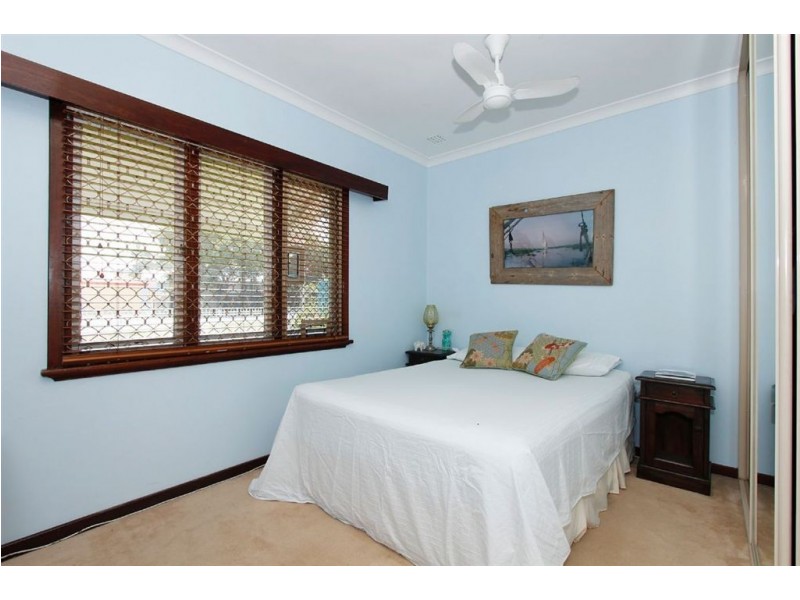 42 Frederick Road, Hamilton Hill WA 6163