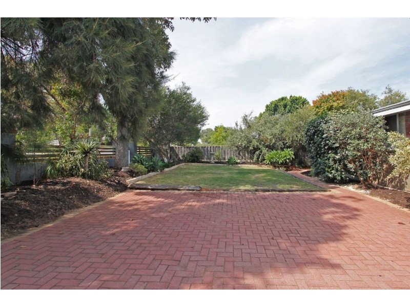 7 Butson Street, Hilton WA 6163