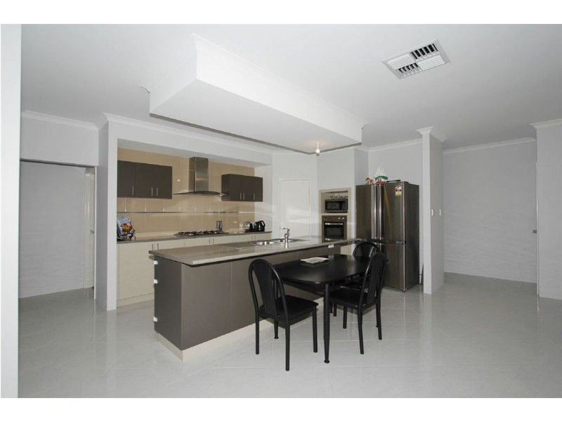 7 Bafile Lane, Beeliar WA 6164