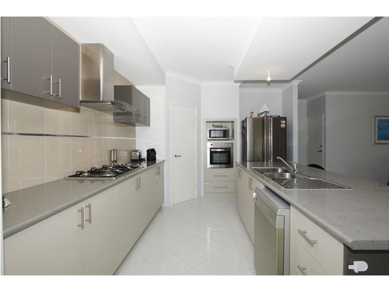 7 Bafile Lane, Beeliar WA 6164