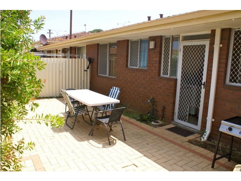 9/108 Flinders Street, Yokine WA 6060