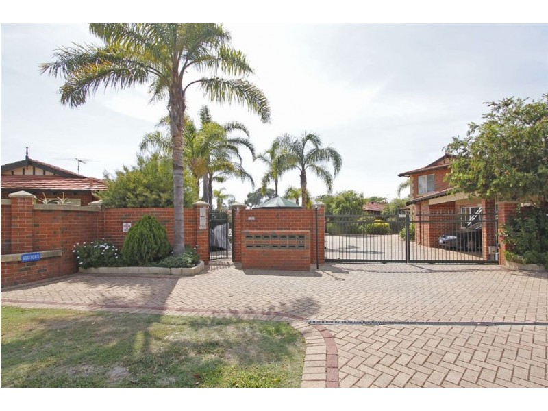 4/6 Paddington Court, Bibra Lake WA 6163