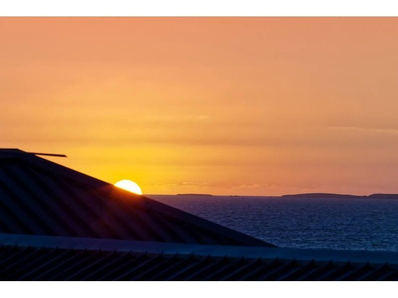 39 Newark Turn, North Coogee WA 6163