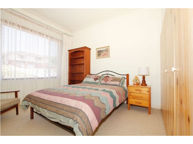 104 Clontarf Road, Hamilton Hill WA 6163