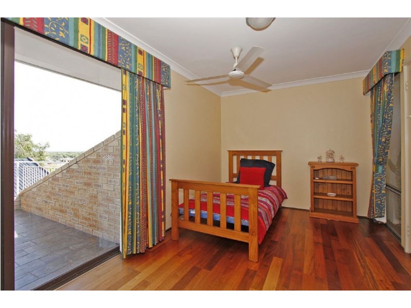 14 Vlaming Rise, Coogee WA 6166