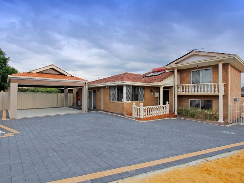 1/9 Bardolph Road, Spearwood WA 6163