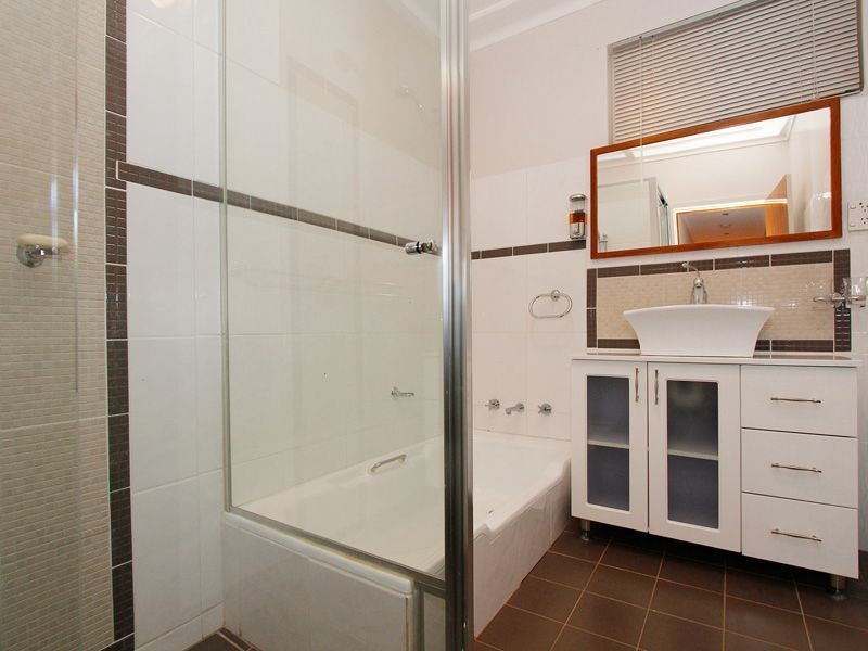 1/9 Bardolph Road, Spearwood WA 6163