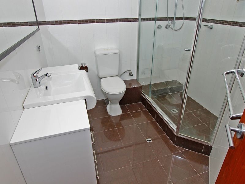 1/9 Bardolph Road, Spearwood WA 6163