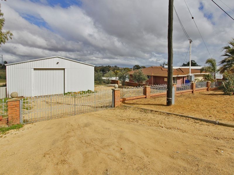 163 Dalison Avenue, Wattleup WA 6166