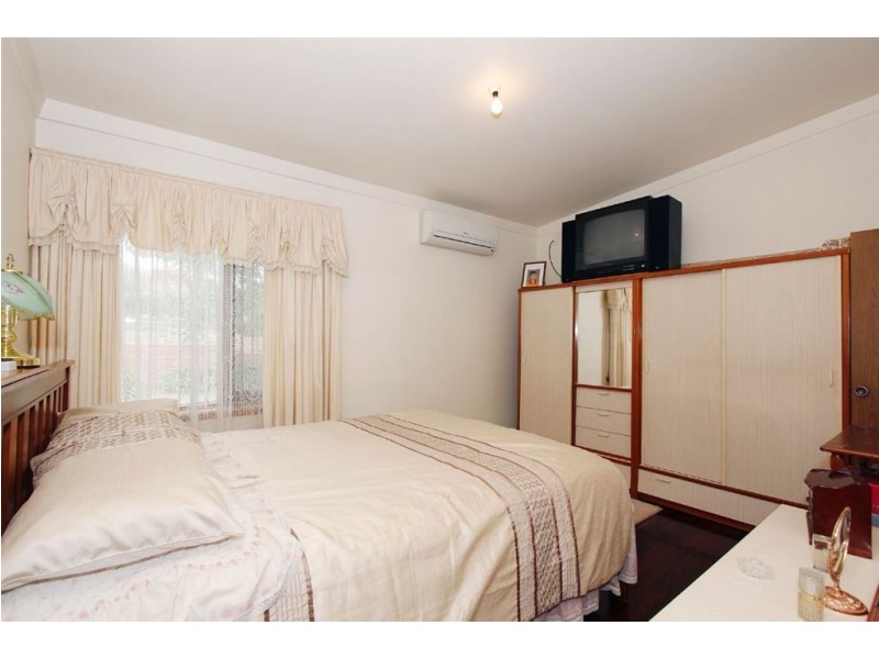 1 Edeline Street, Spearwood WA 6163