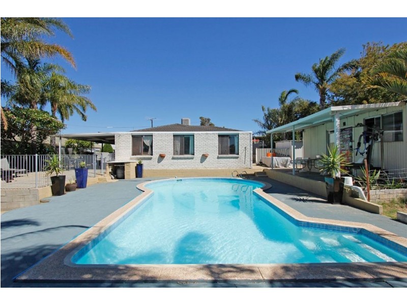 95 Doolette Street, Spearwood WA 6163