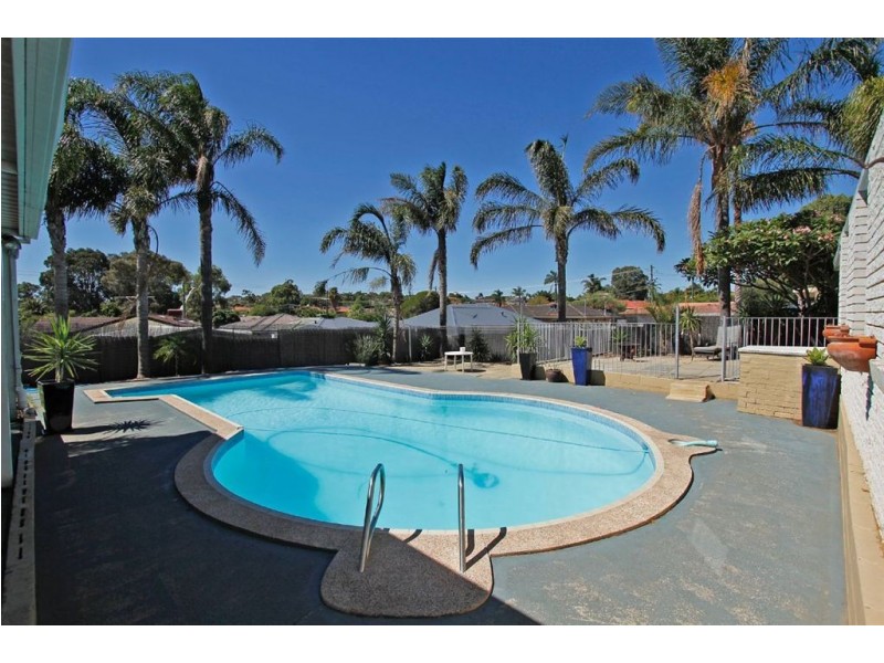 95 Doolette Street, Spearwood WA 6163