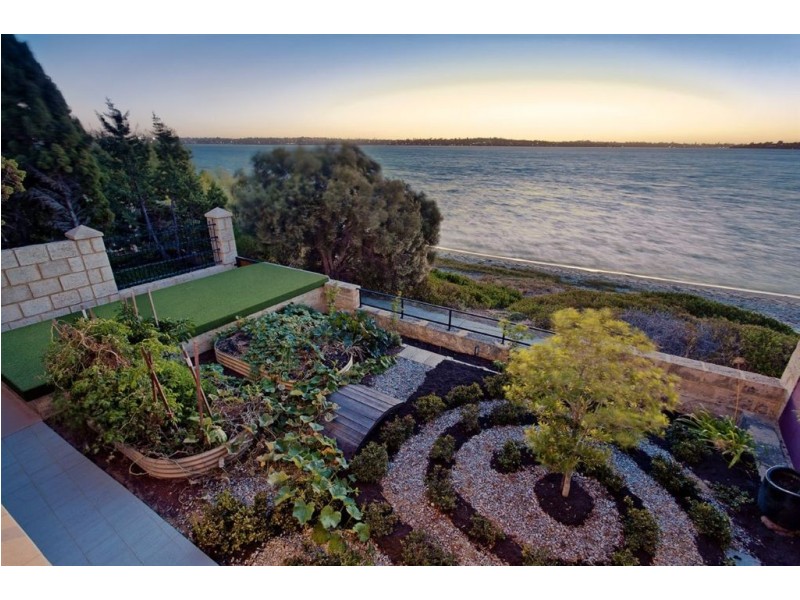 14e Fraser Road, Applecross WA 6153