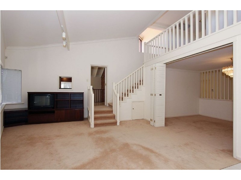 29 Chesham Way, Hamilton Hill WA 6163