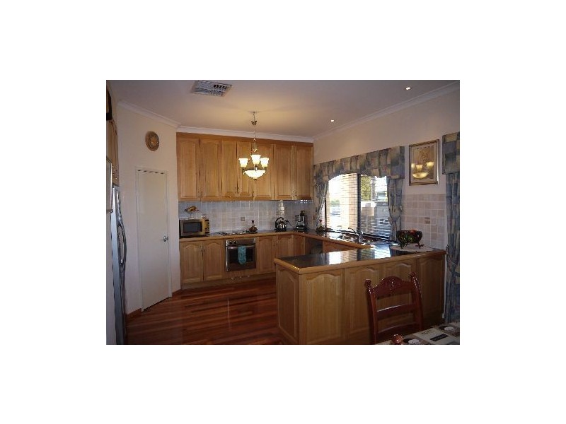 71 Allambi Way, South Yunderup WA 6208