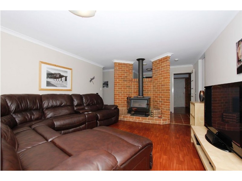 12 Daffodil Court, Spearwood WA 6163