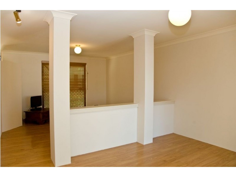 6/3 Lawrence Street, Como WA 6152