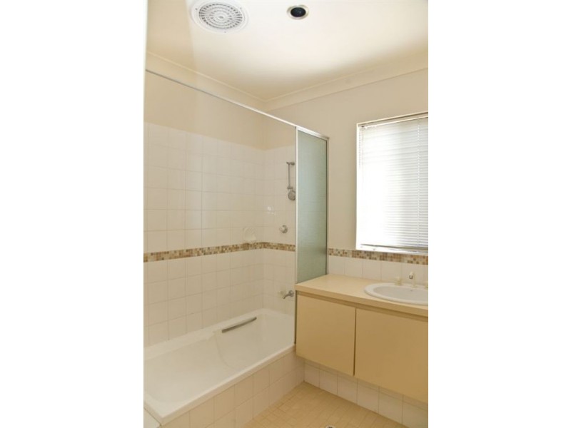 6/3 Lawrence Street, Como WA 6152