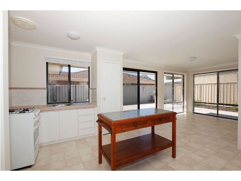 10 Hurford Street, Hamilton Hill WA 6163