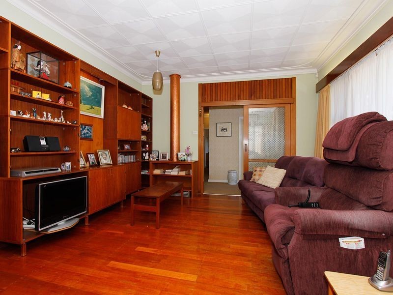 45 Potts Street, Melville WA 6156