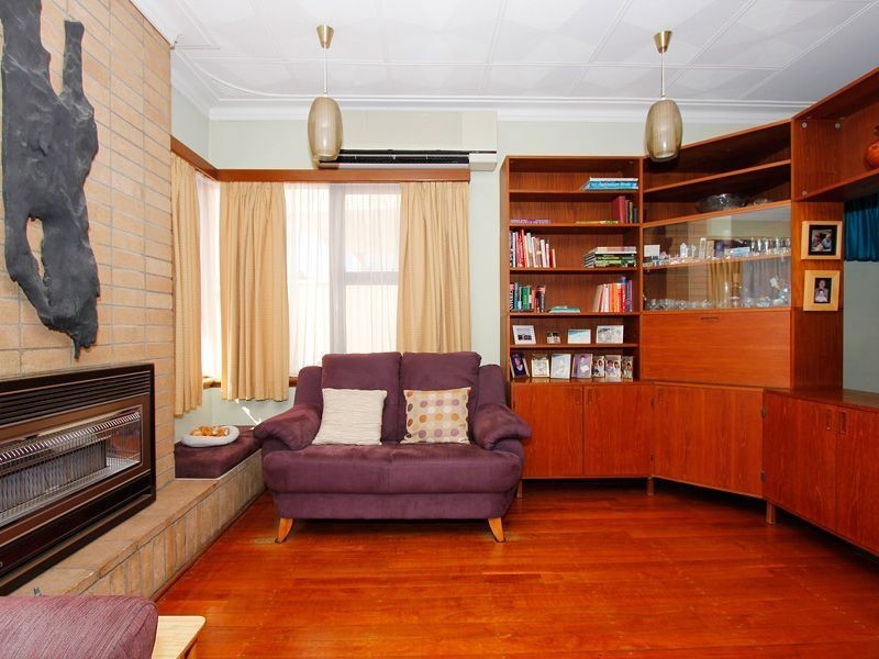 45 Potts Street, Melville WA 6156