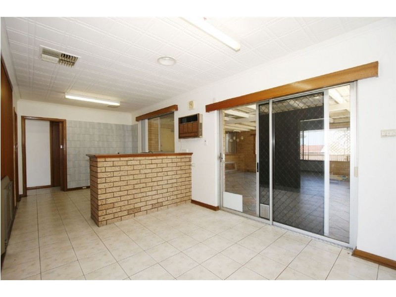 1/186 Clontarf Road, Hamilton Hill WA 6163