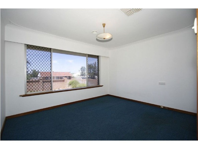1/186 Clontarf Road, Hamilton Hill WA 6163