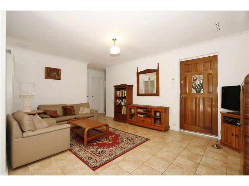 10 Stanyford Place, Hamilton Hill WA 6163