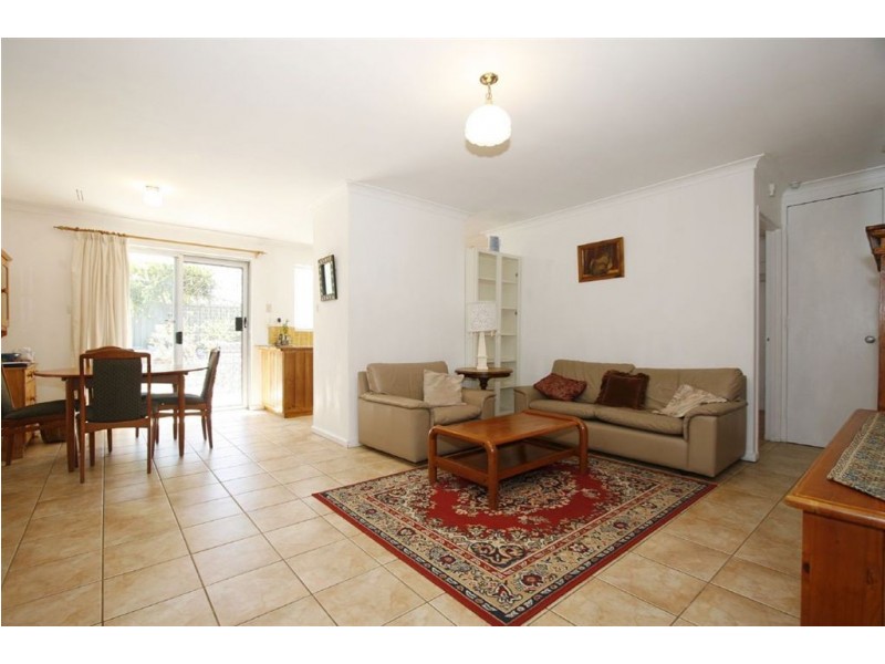 10 Stanyford Place, Hamilton Hill WA 6163