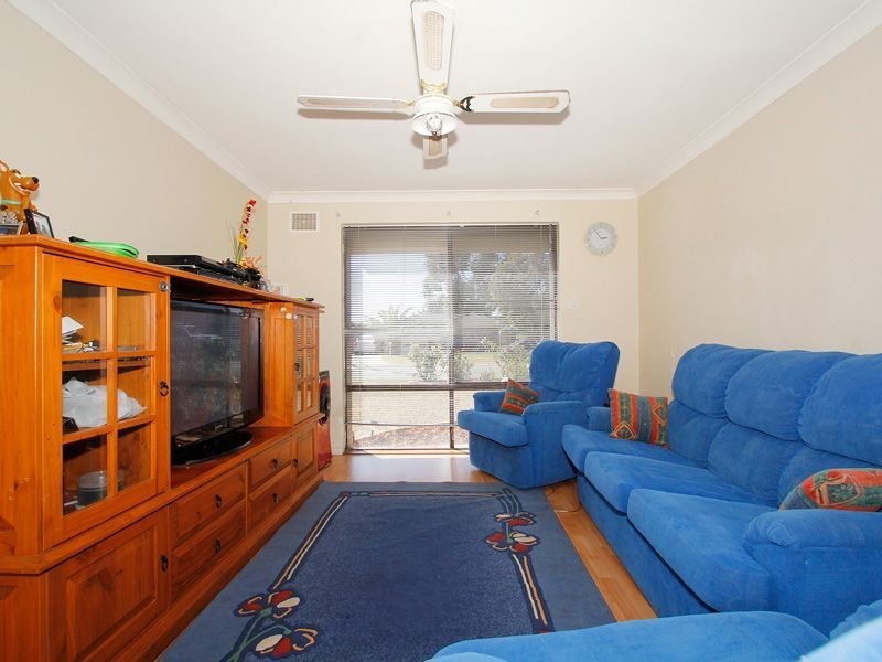 5 Arcaman Place, South Lake WA 6164