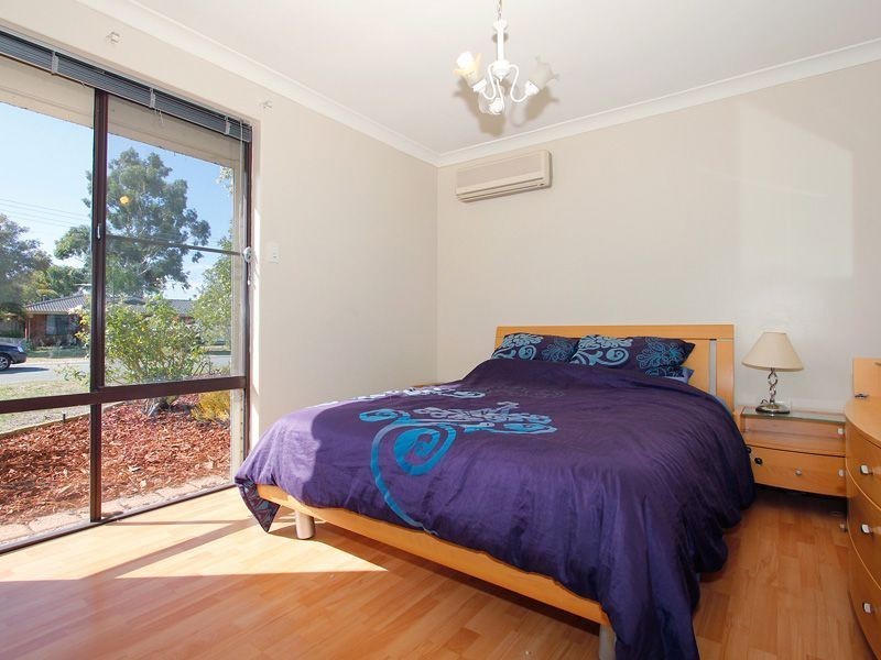 5 Arcaman Place, South Lake WA 6164