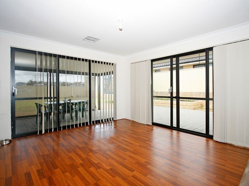 12 Coppito Circle, Beeliar WA 6164