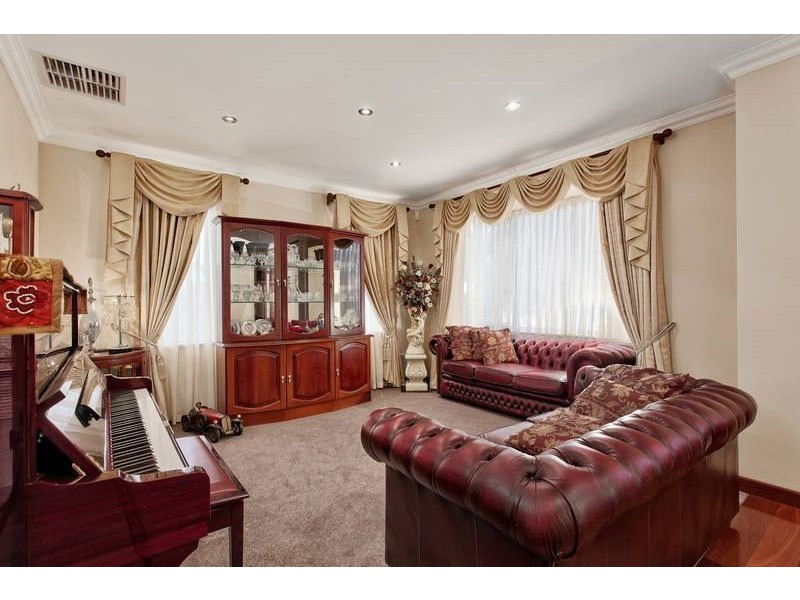 71 Glen Iris Drive, Jandakot WA 6164