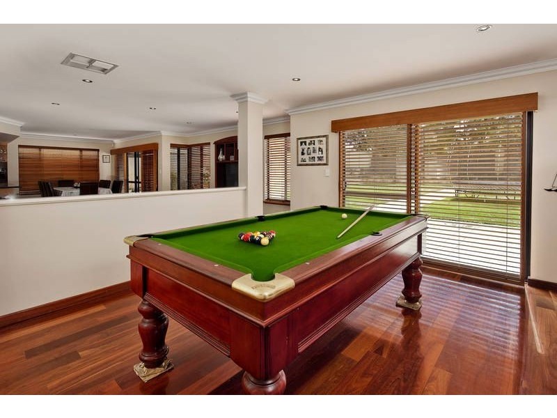 71 Glen Iris Drive, Jandakot WA 6164