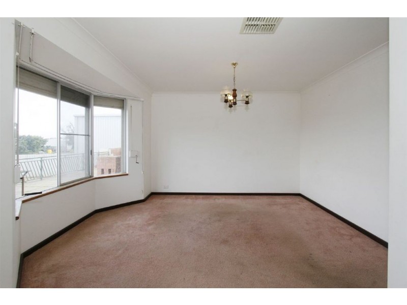 163 Dalison Avenue, Wattleup WA 6166