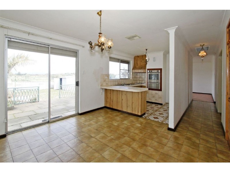 163 Dalison Avenue, Wattleup WA 6166