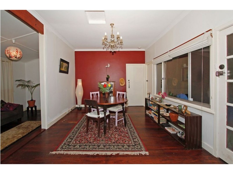 7 Butson Street, Hilton WA 6163