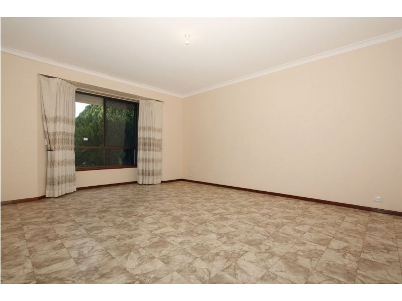 30 Owen Road, Hamilton Hill WA 6163
