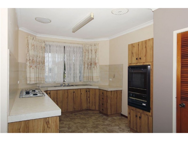 30 Owen Road, Hamilton Hill WA 6163