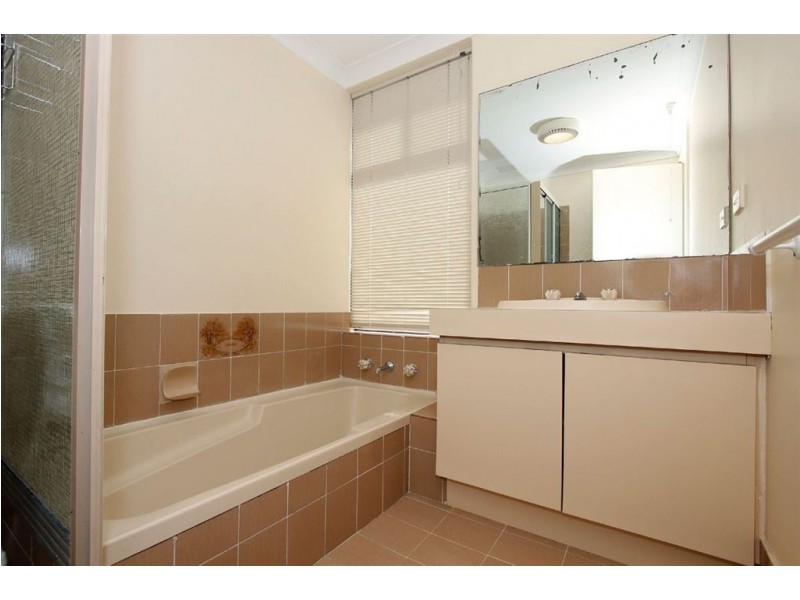 25 San Miguel Drive, Leeming WA 6149