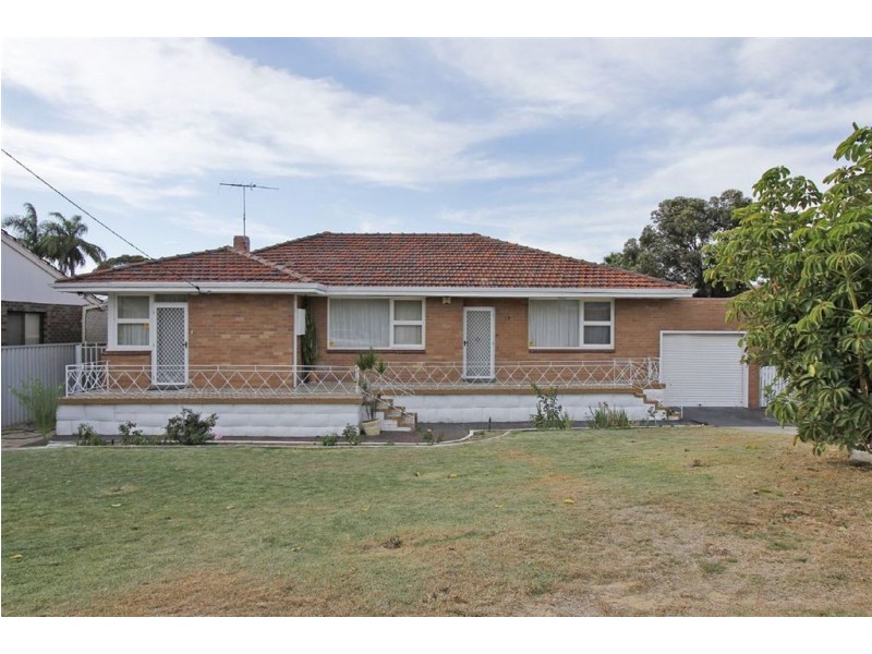 34 Forrest Road, Hamilton Hill WA 6163