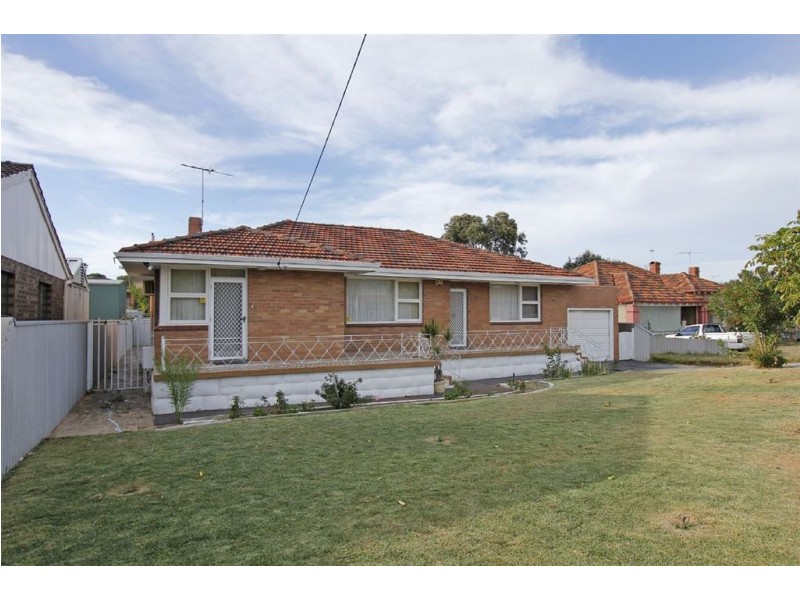 34 Forrest Road, Hamilton Hill WA 6163